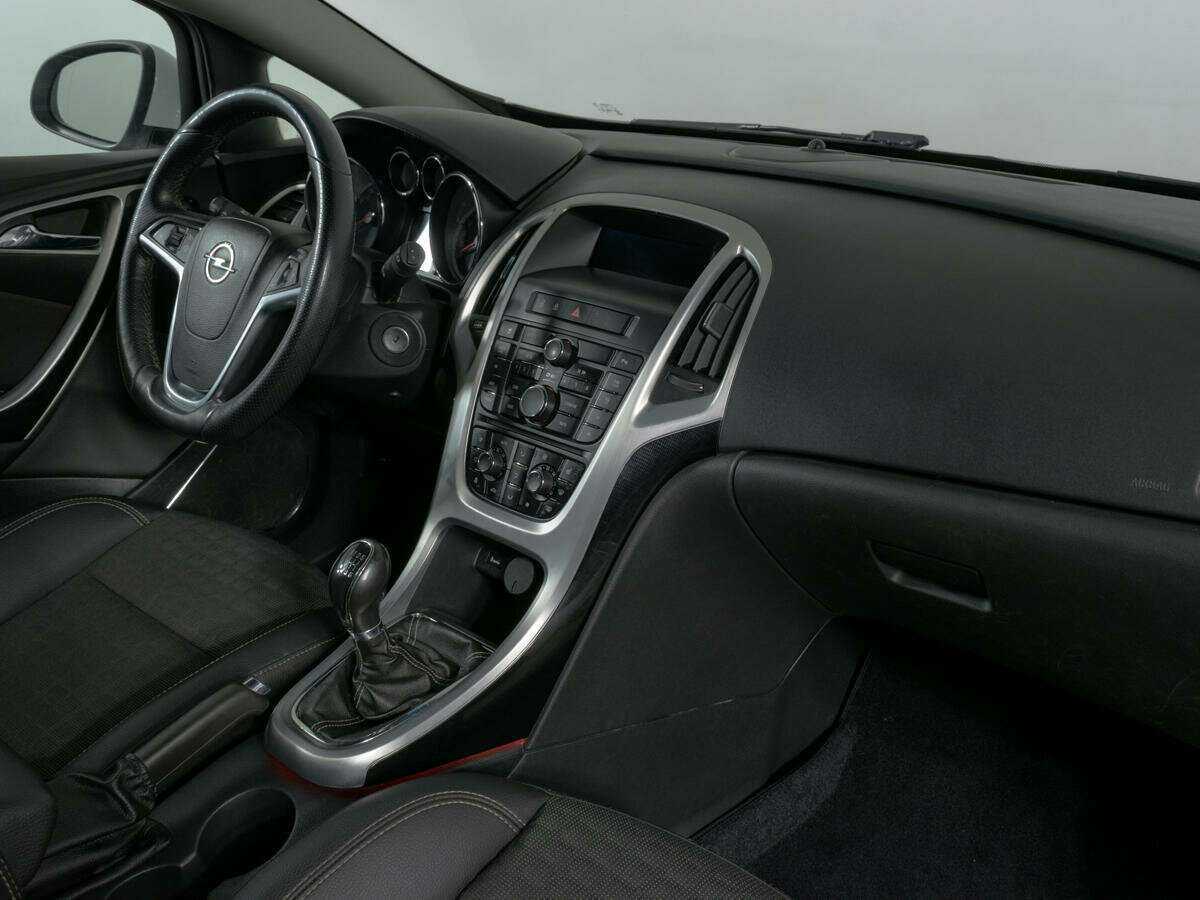 Opel Astra GTC, 2012 Фото №9