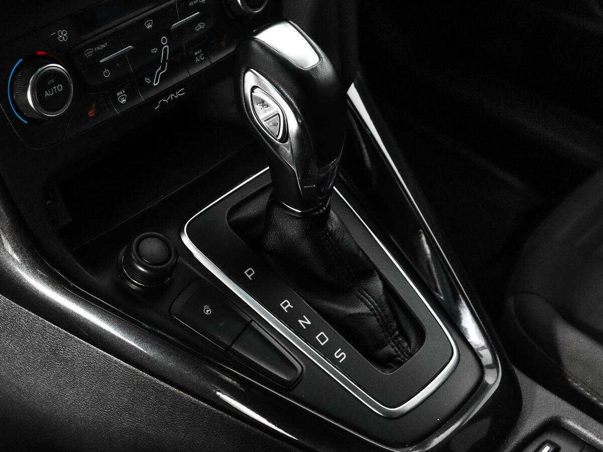 Ford Focus, 2015 Фото №10