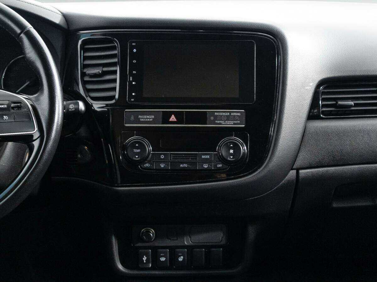 Mitsubishi Outlander, 2019 Фото №14