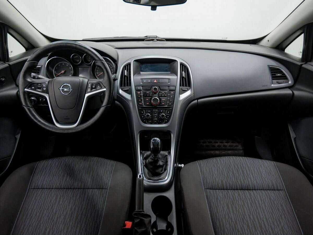Opel Astra GTC, 2013 Фото №9