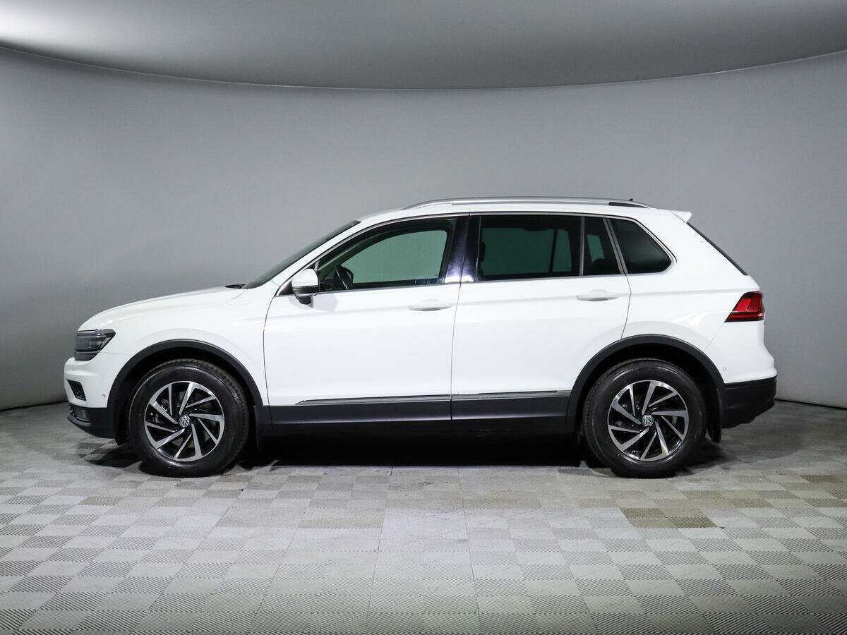 Volkswagen Tiguan, 2018 Фото №8