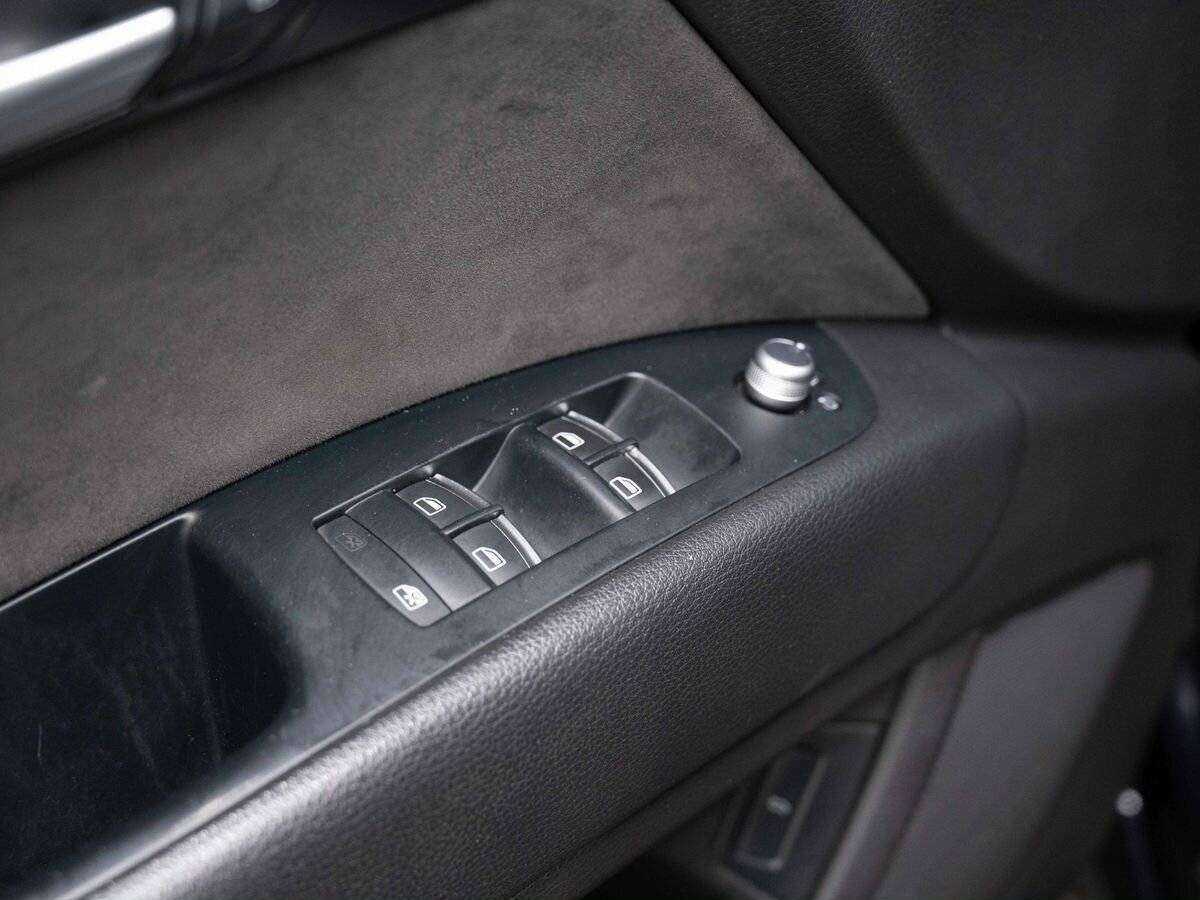 Audi Q7, 2014 Фото №19