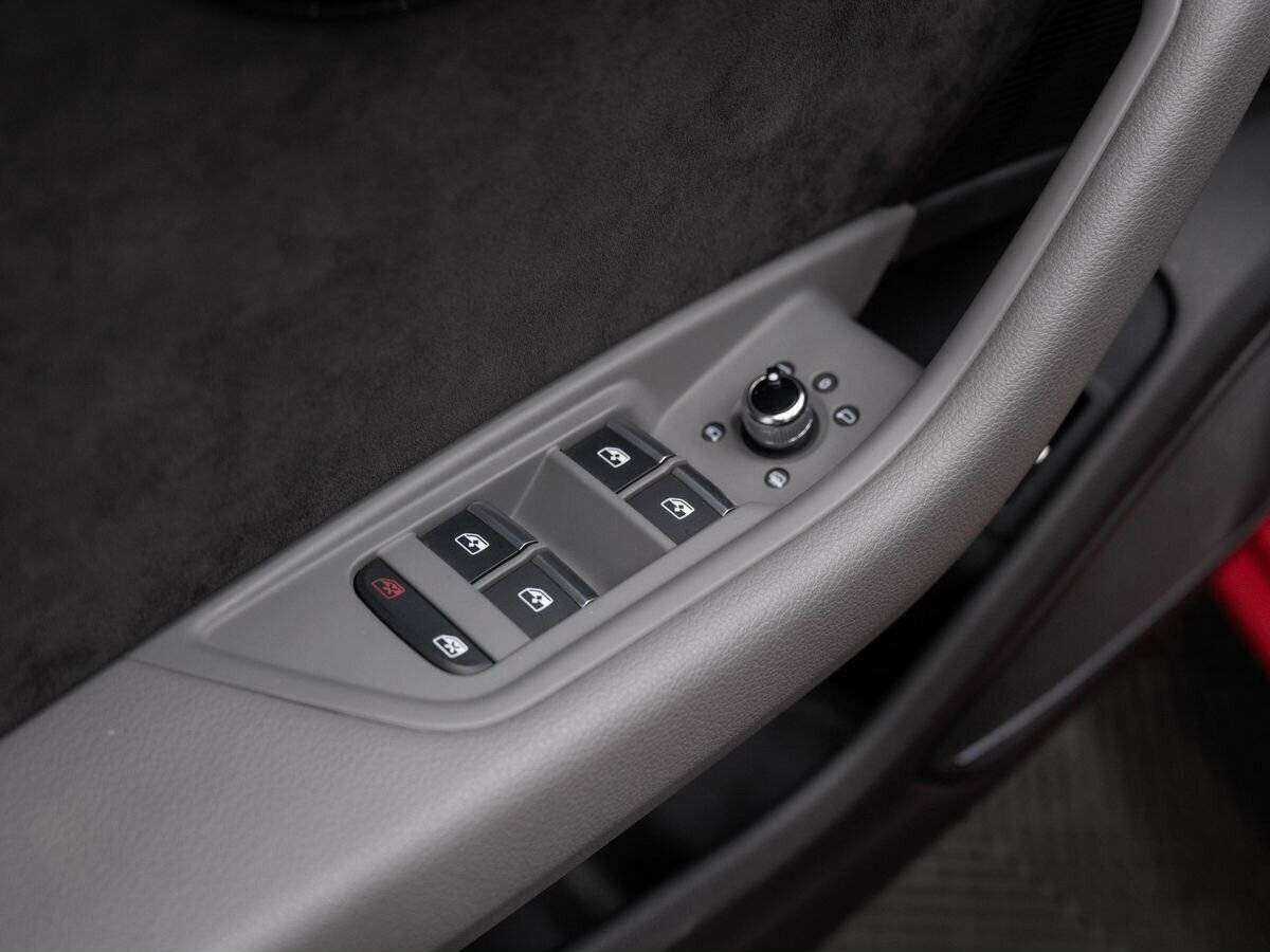 Audi A4, 2019 Фото №17