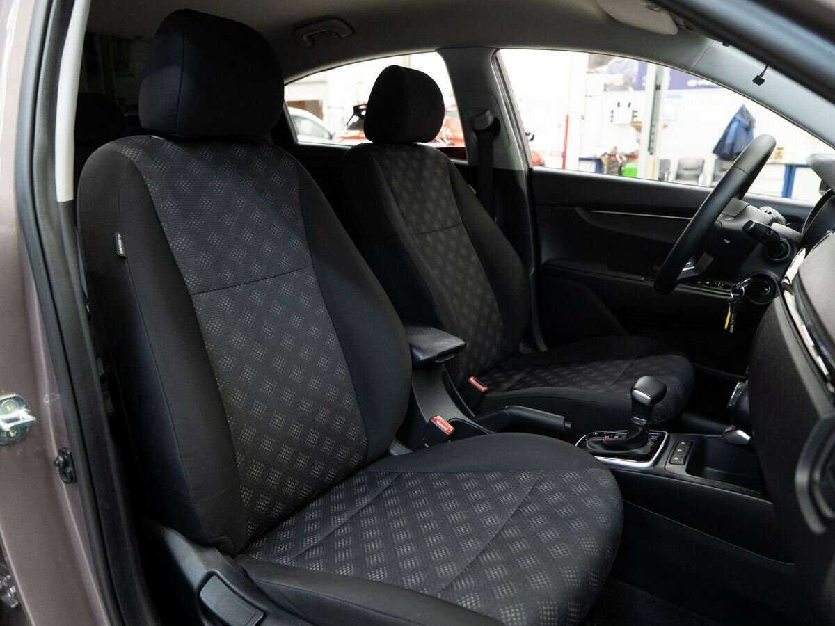 Kia Rio, 2018 Фото №9