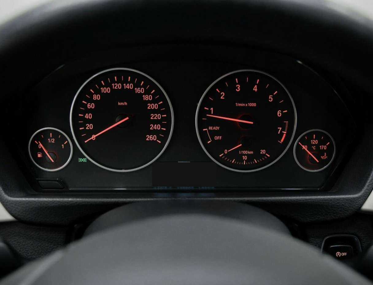 BMW 3 серии 320i, 2015 Фото №23