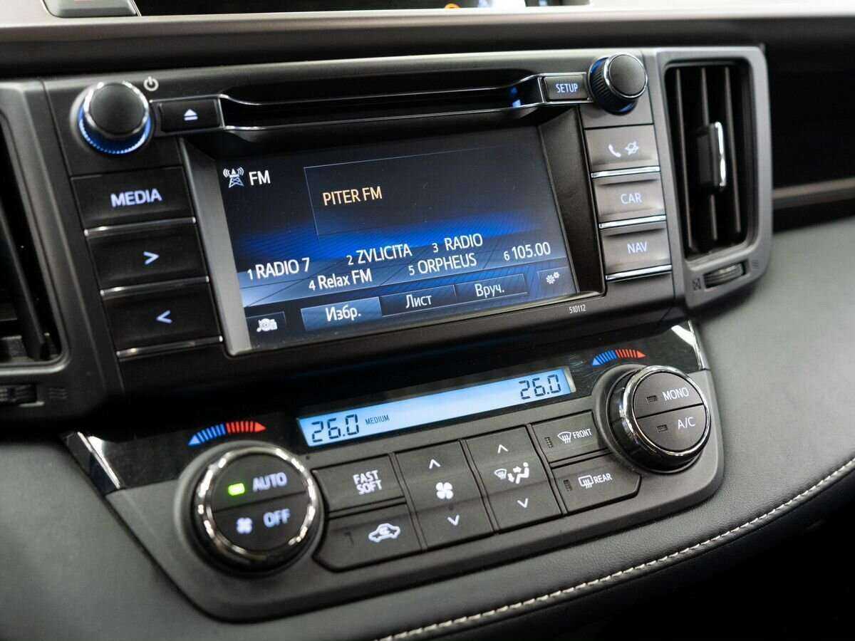 Toyota RAV4, 2016 Фото №12