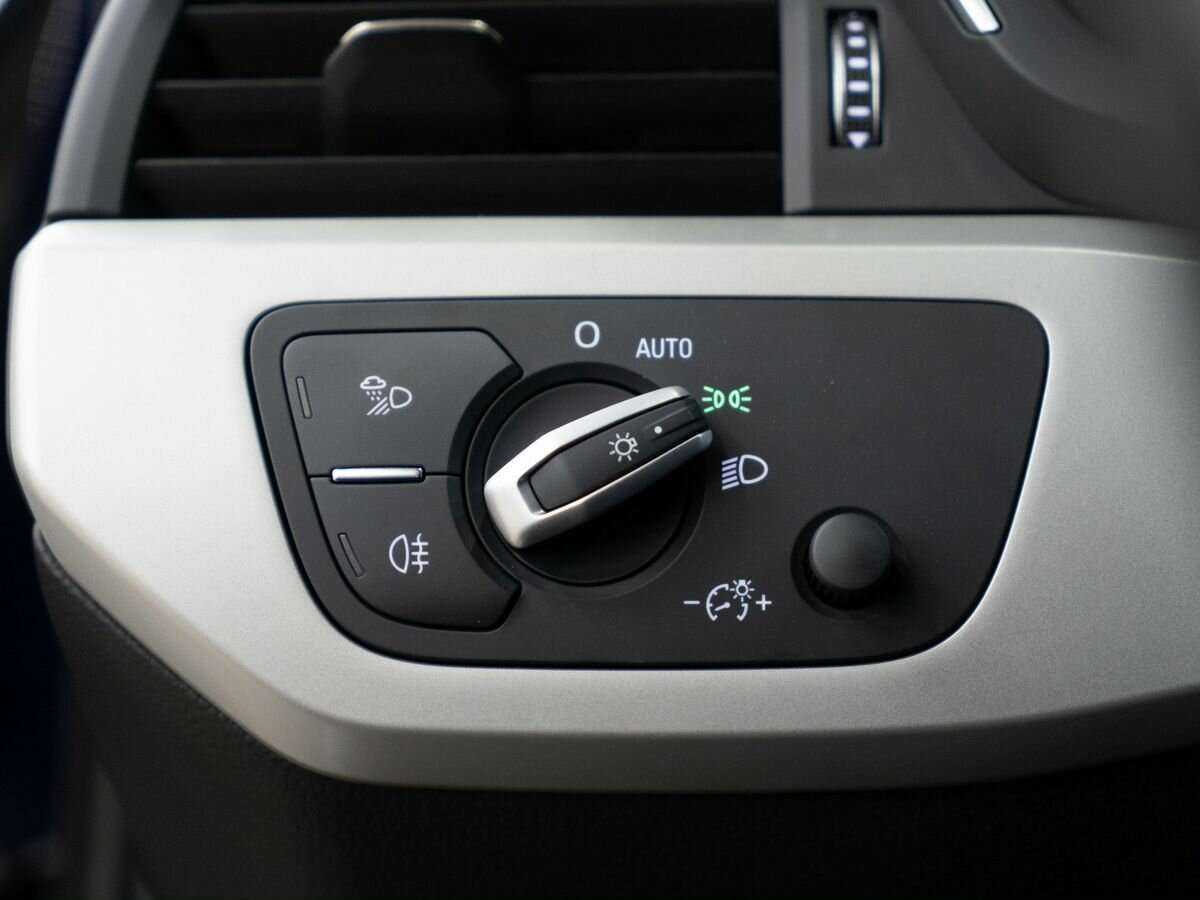 Audi A4 35 TFSI, 2020 Фото №19