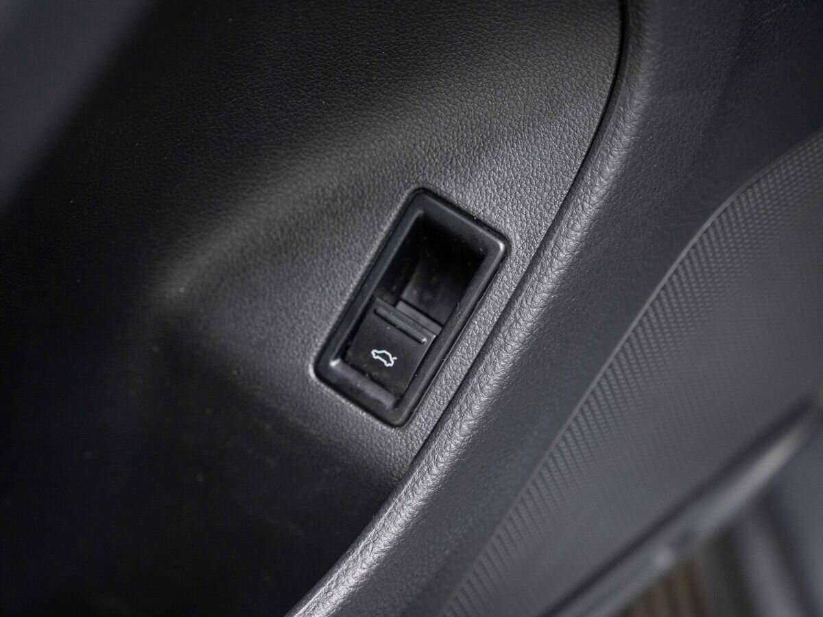 Volkswagen Jetta, 2012 Фото №15