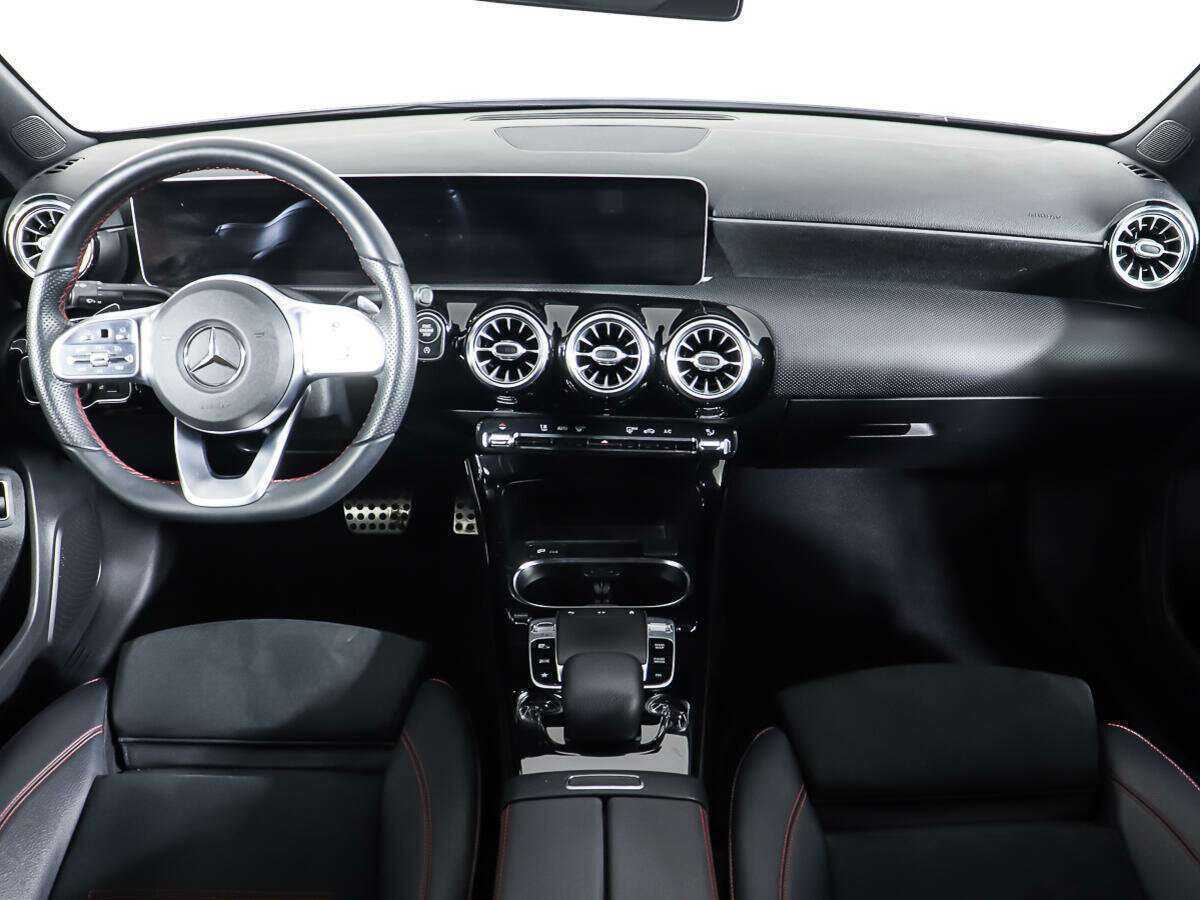 Mercedes-Benz A-Класс 200, 2019 Фото №10