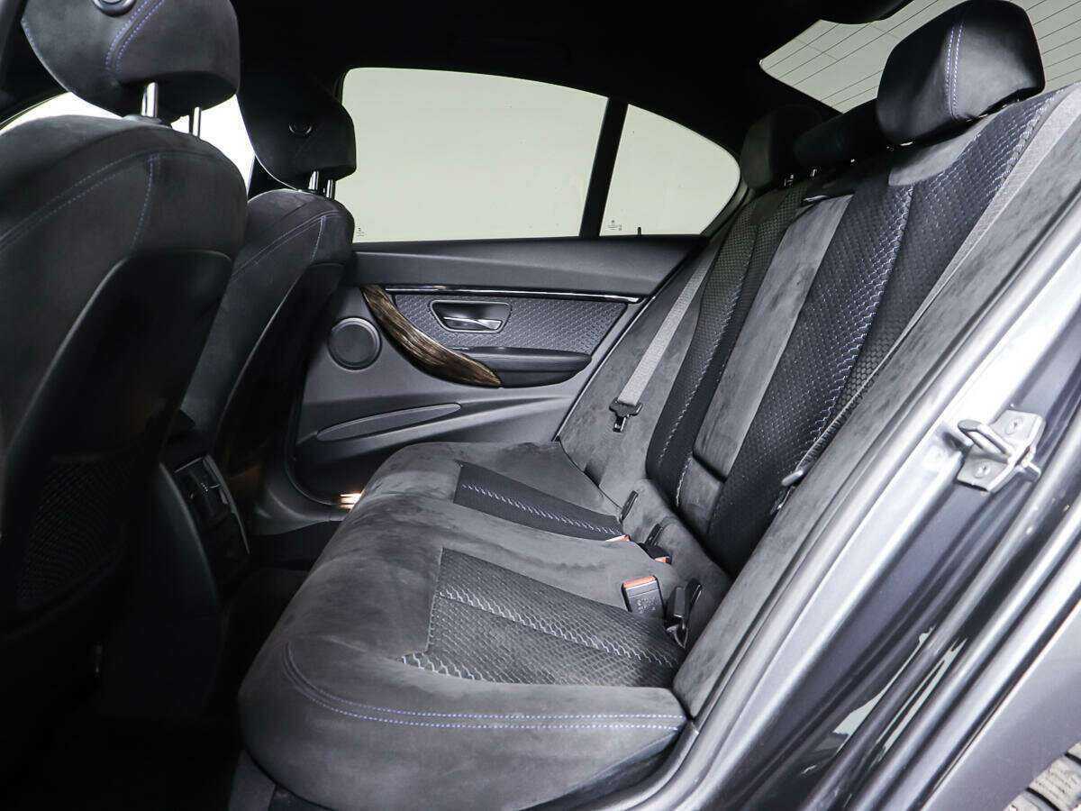 BMW 3 серии 320i xDrive, 2016 Фото №10