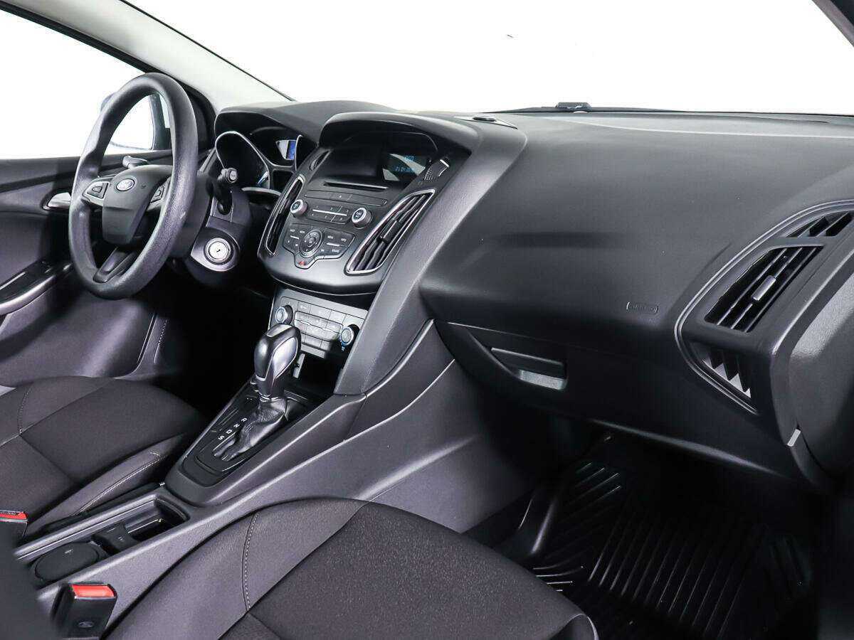 Ford Focus, 2018 Фото №7