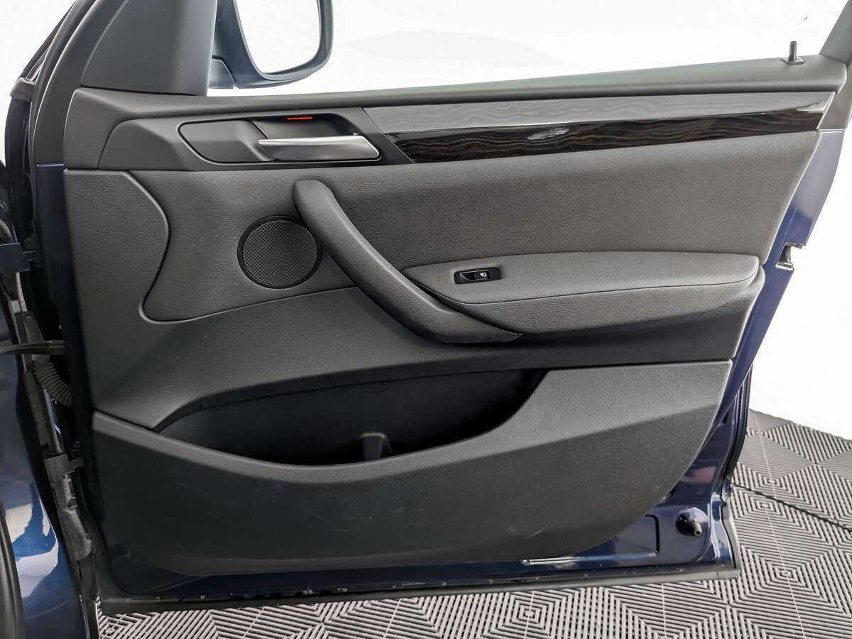 BMW X3 20i xDrive, 2014 Фото №20