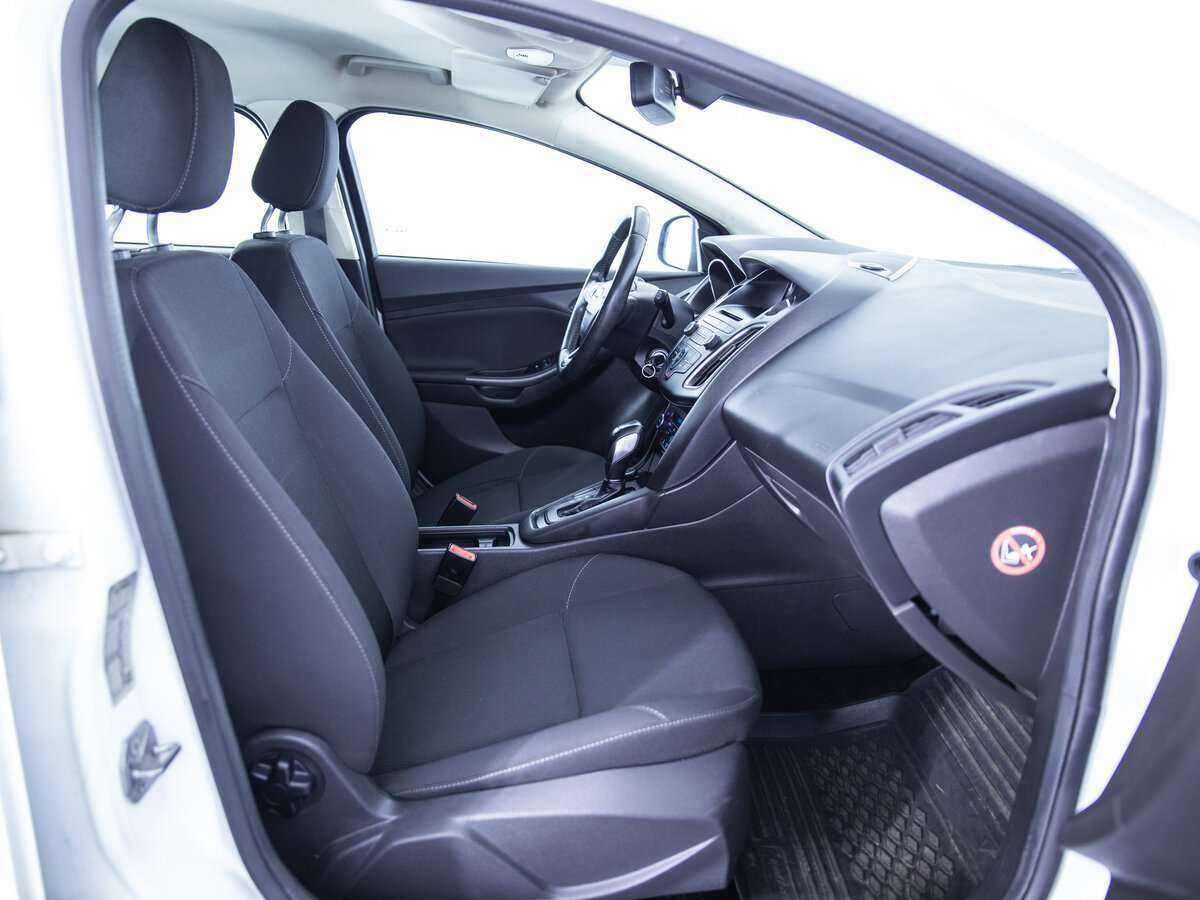 Ford Focus, 2015 Фото №10