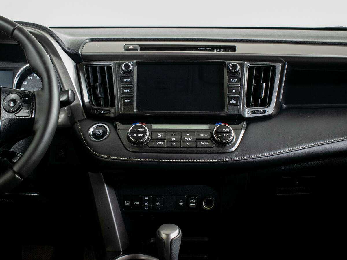 Toyota RAV4, 2017 Фото №9