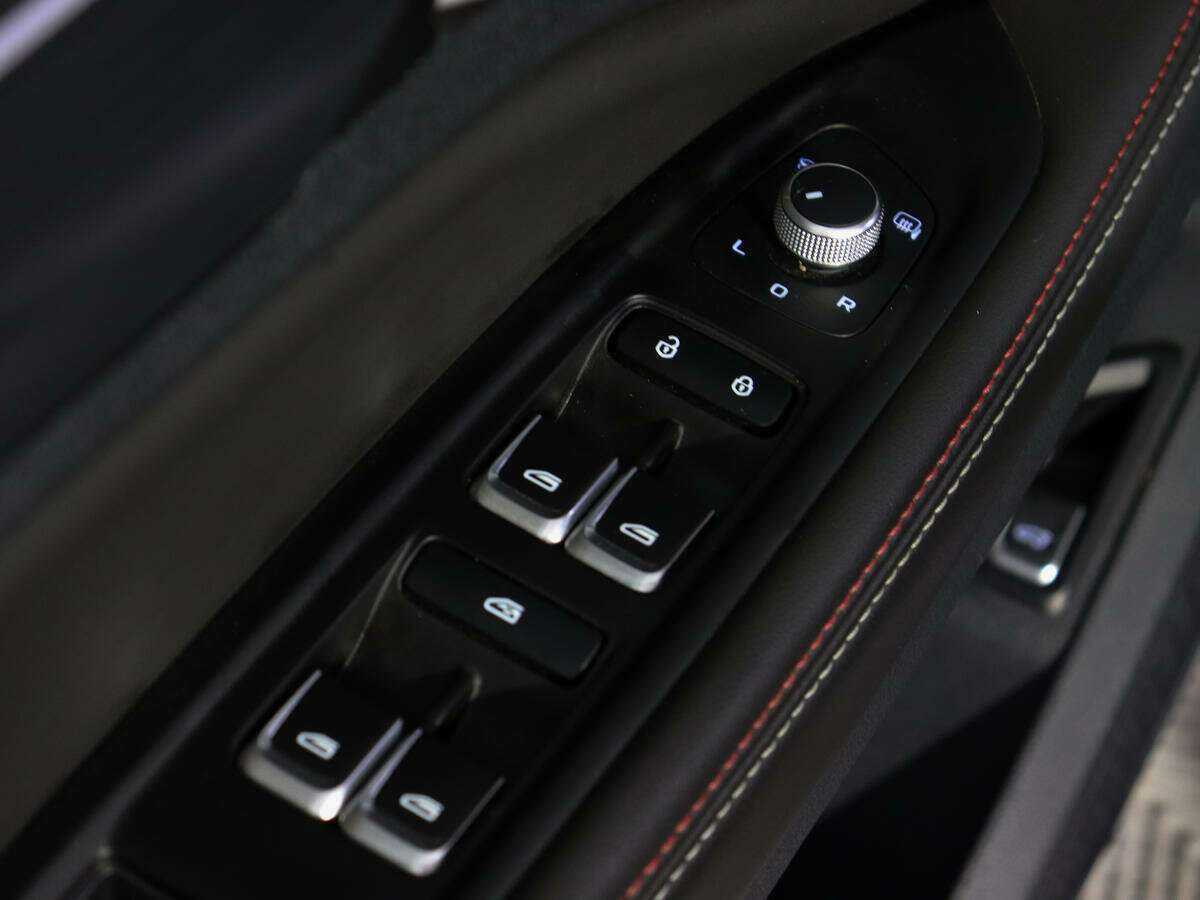 Geely Tugella, 2021 Фото №18