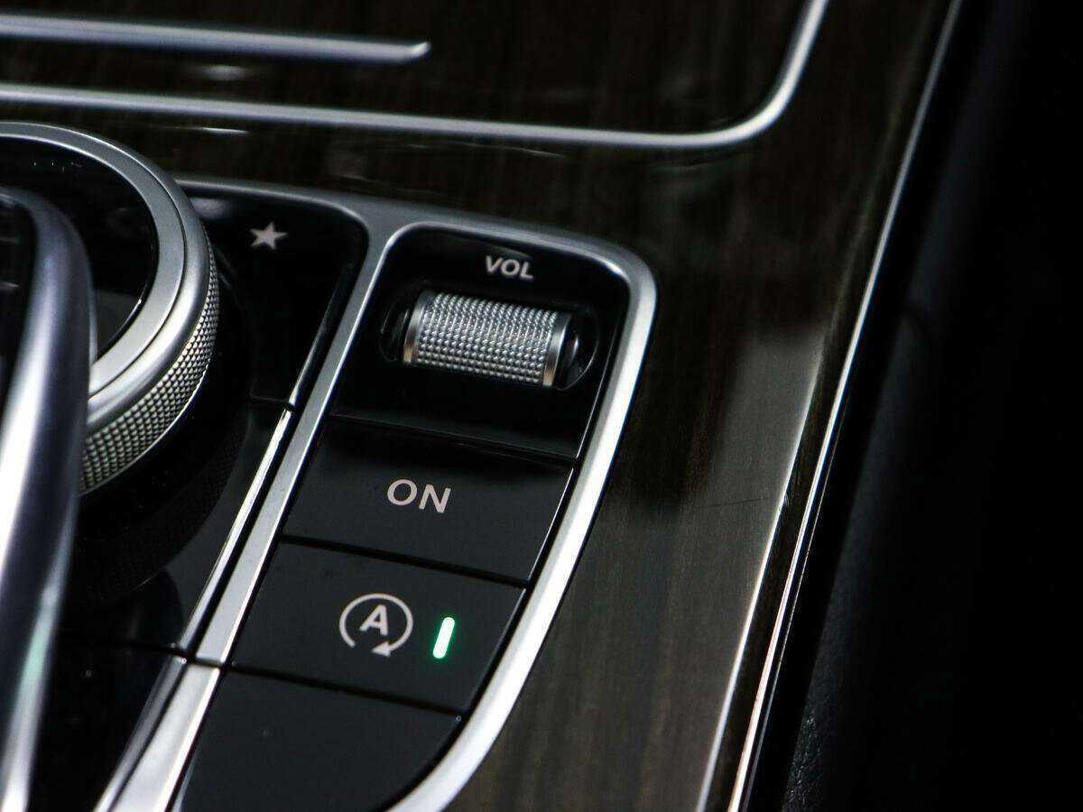 Mercedes-Benz C-Класс 250 BlueTEC, 2014 Фото №18