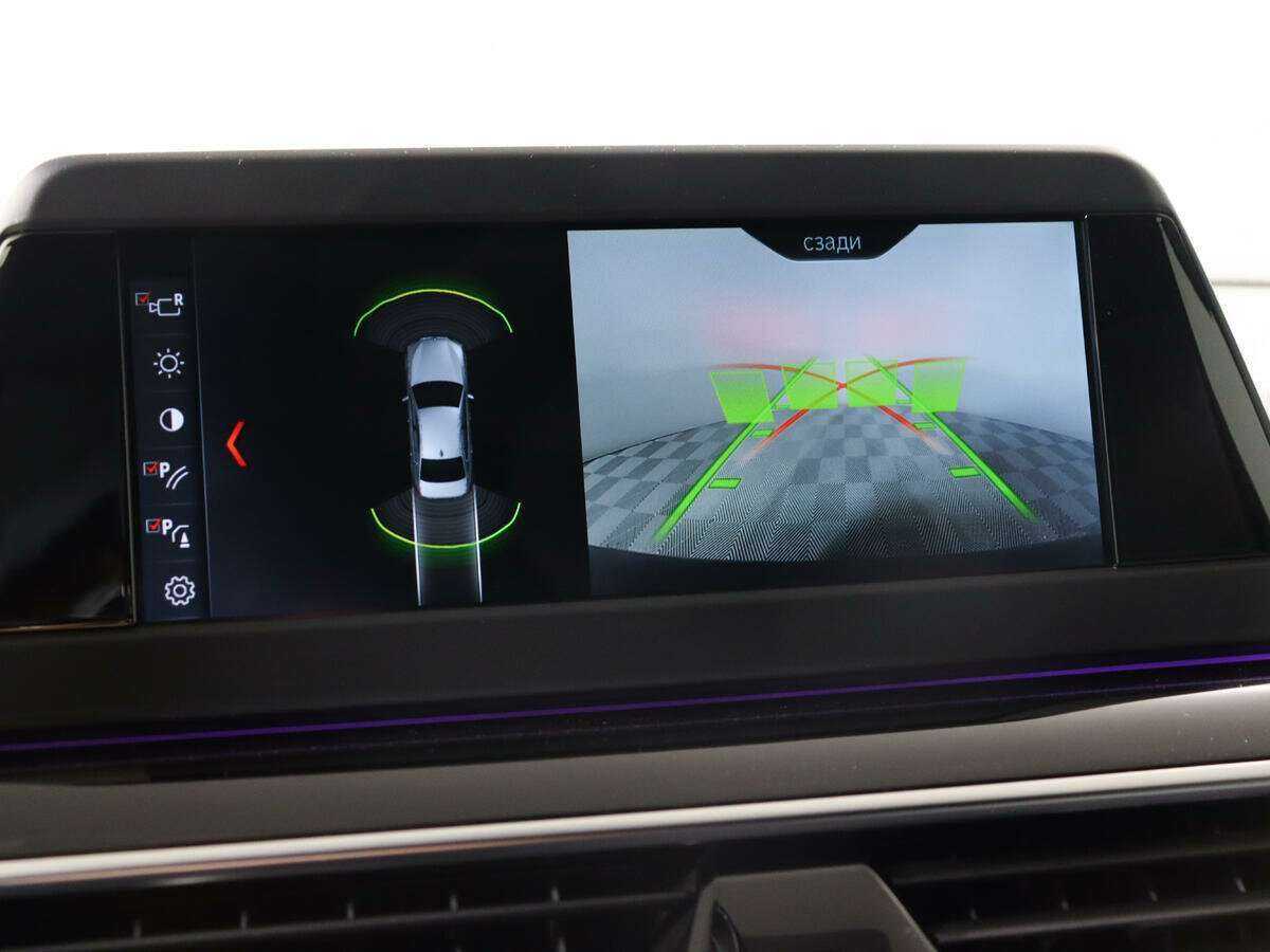 BMW 5 серии 520d xDrive, 2018 Фото №12