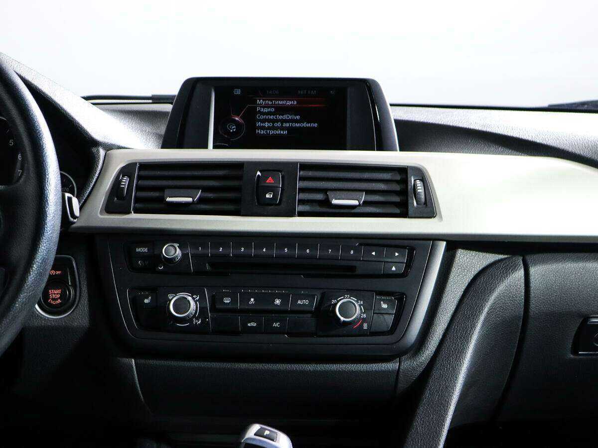 BMW 3 серии 316i, 2014 Фото №12