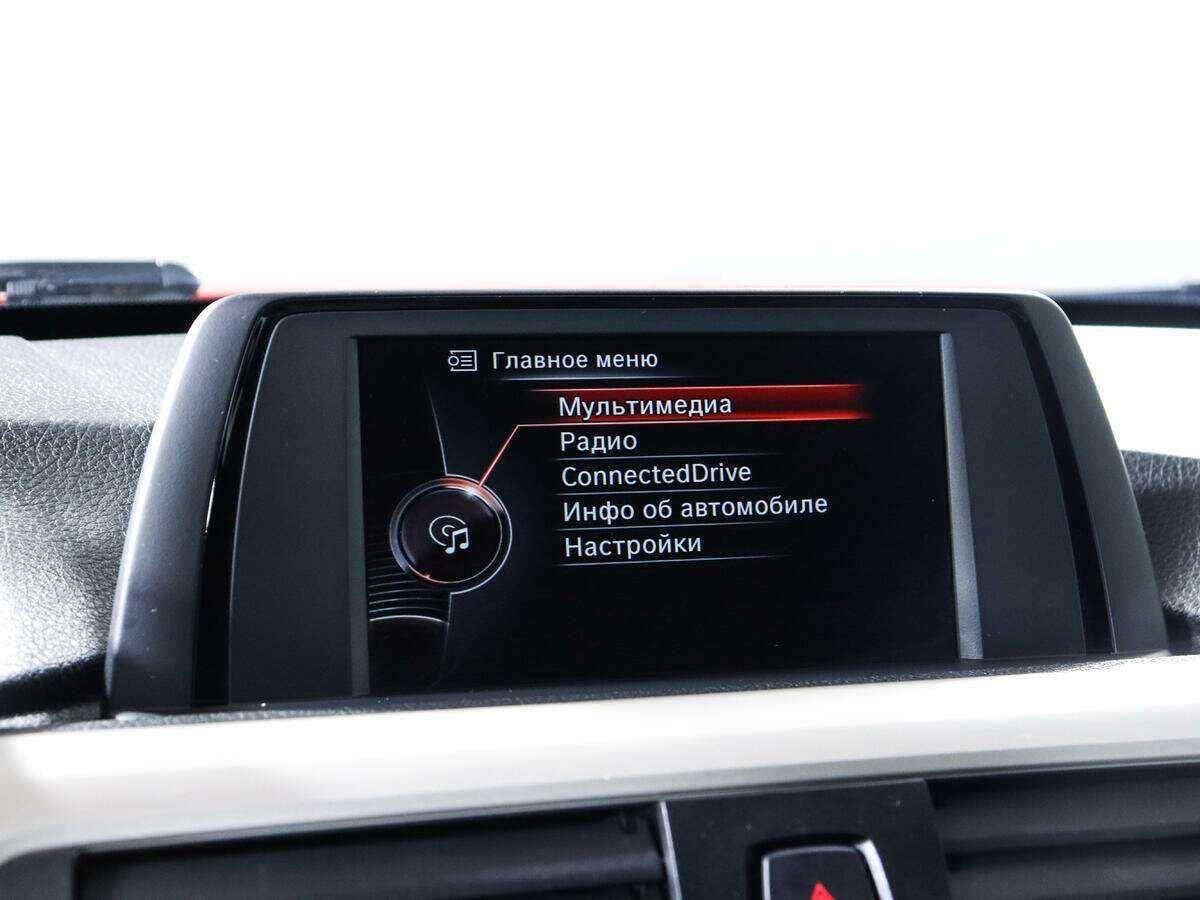 BMW 3 серии 316i, 2014 Фото №15