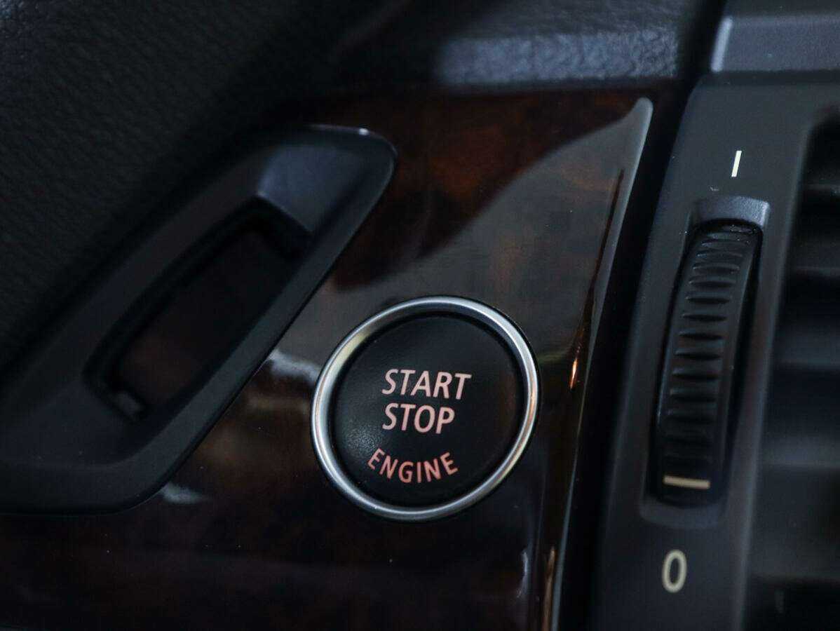 BMW X5 35i, 2013 Фото №17