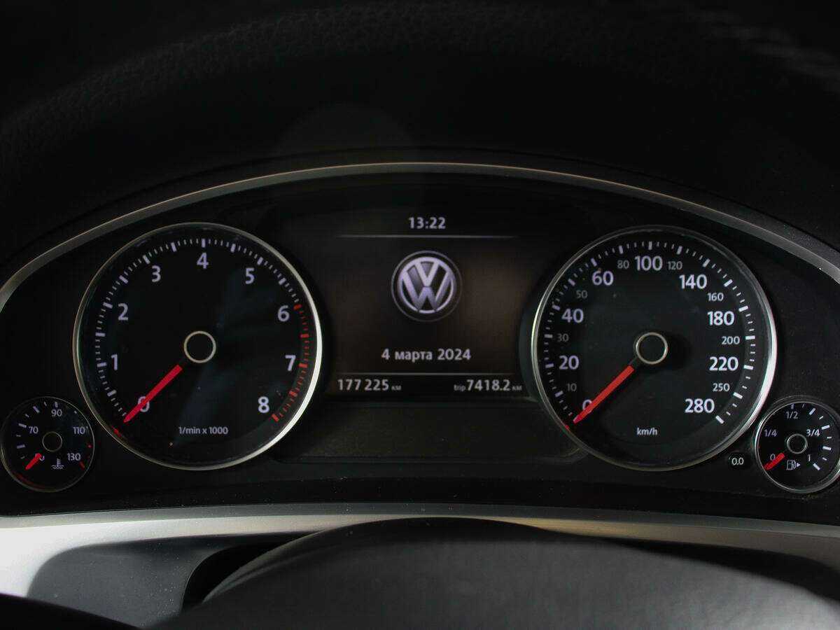 Volkswagen Touareg, 2015 - 177 224 км. | Фото №8