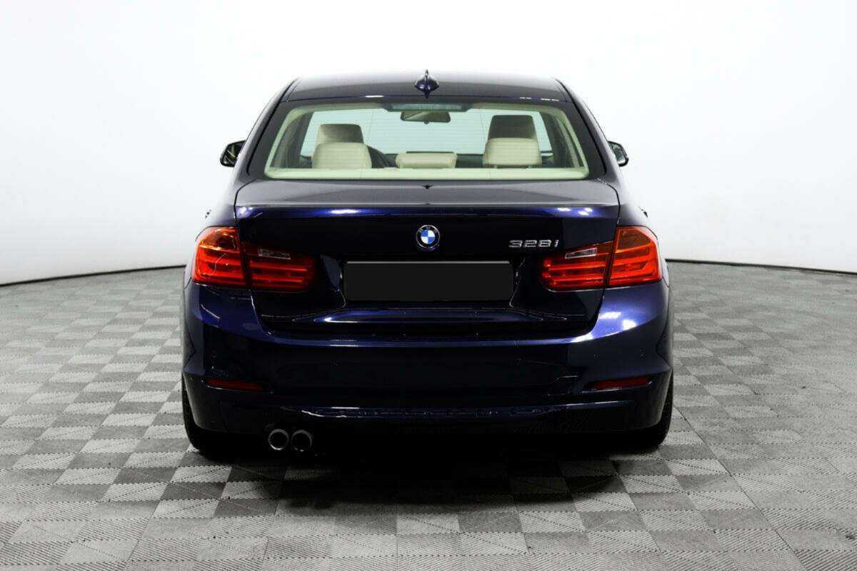 BMW 3 серии 328i, 2012 Фото №6