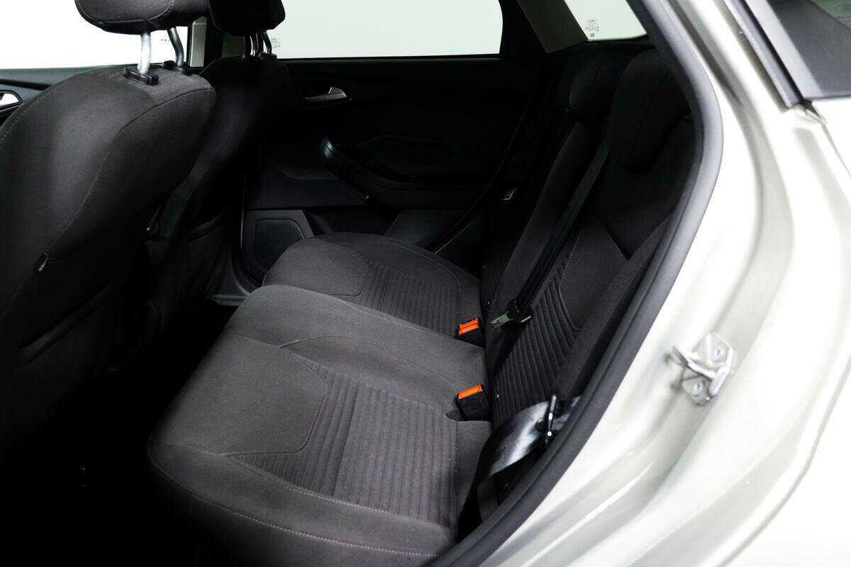 Ford Focus, 2017 Фото №12