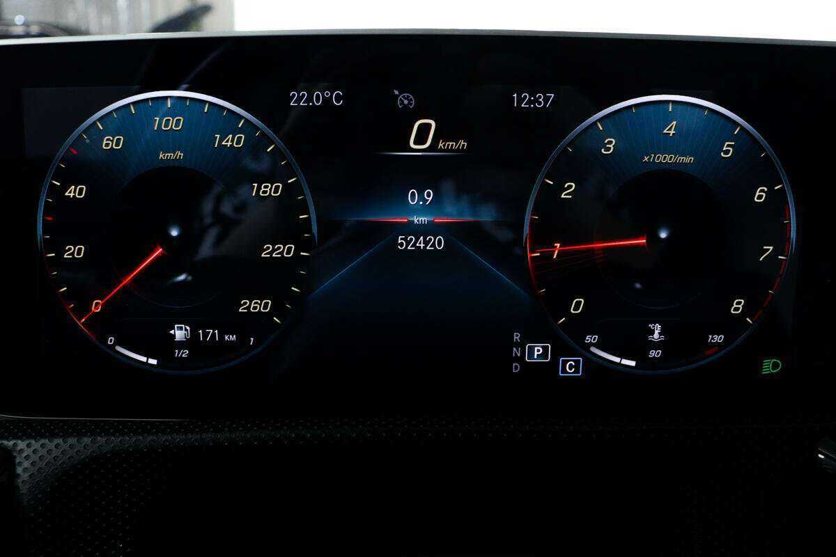 Mercedes-Benz A-Класс 200, 2019 Фото №10