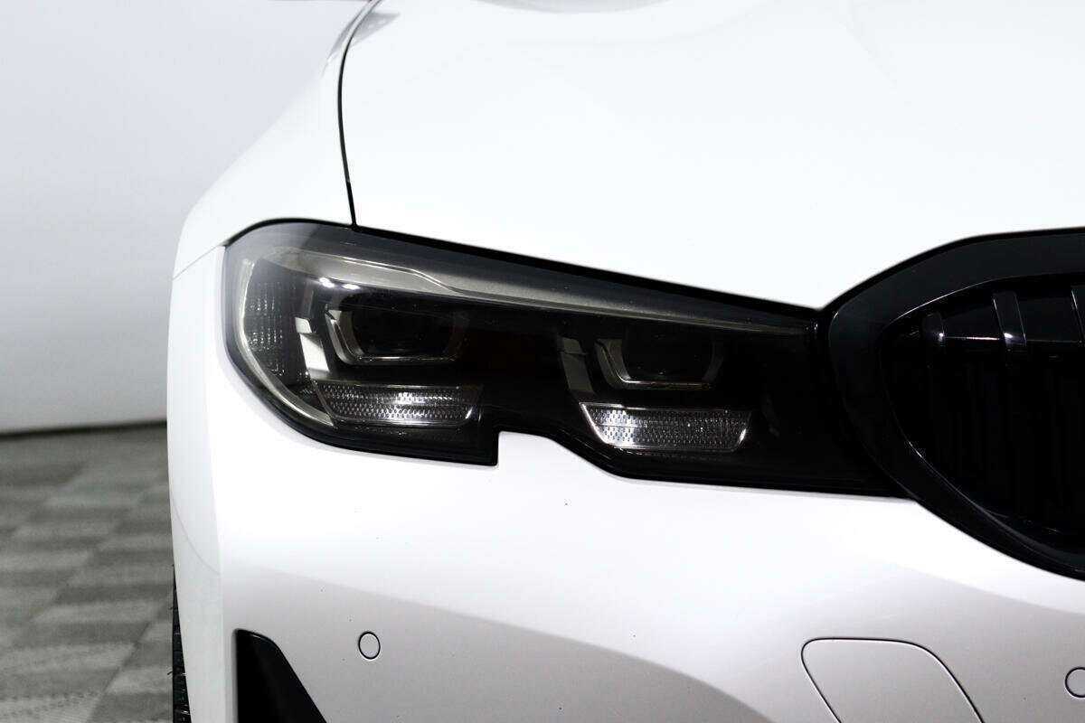 BMW 3 серии 318d, 2019 Фото №14