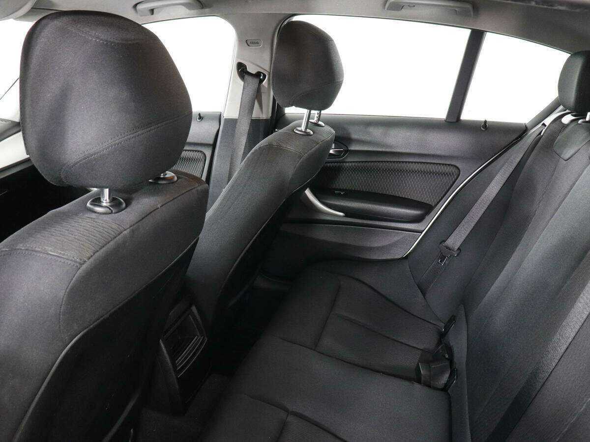 BMW 1 серии 116i, 2013 Фото №11