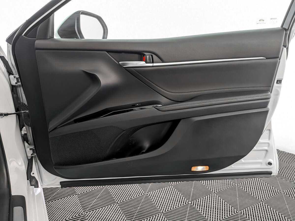 Toyota Camry, 2019 Фото №25