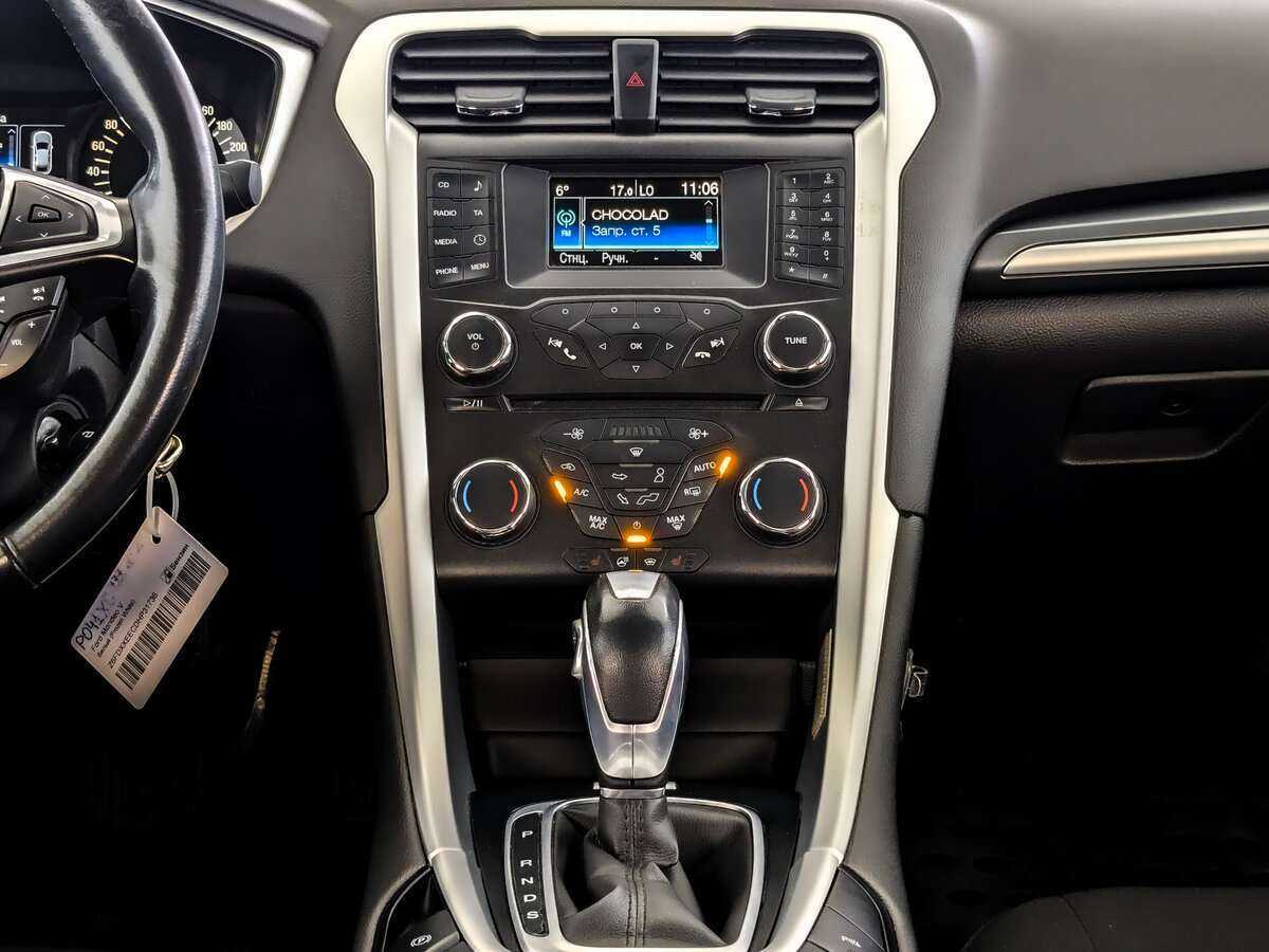 Ford Mondeo, 2017 Фото №13