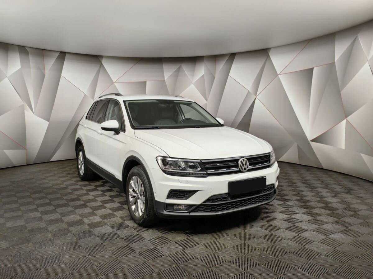 Volkswagen Tiguan, 2018 - 133 225 км. | Фото №3