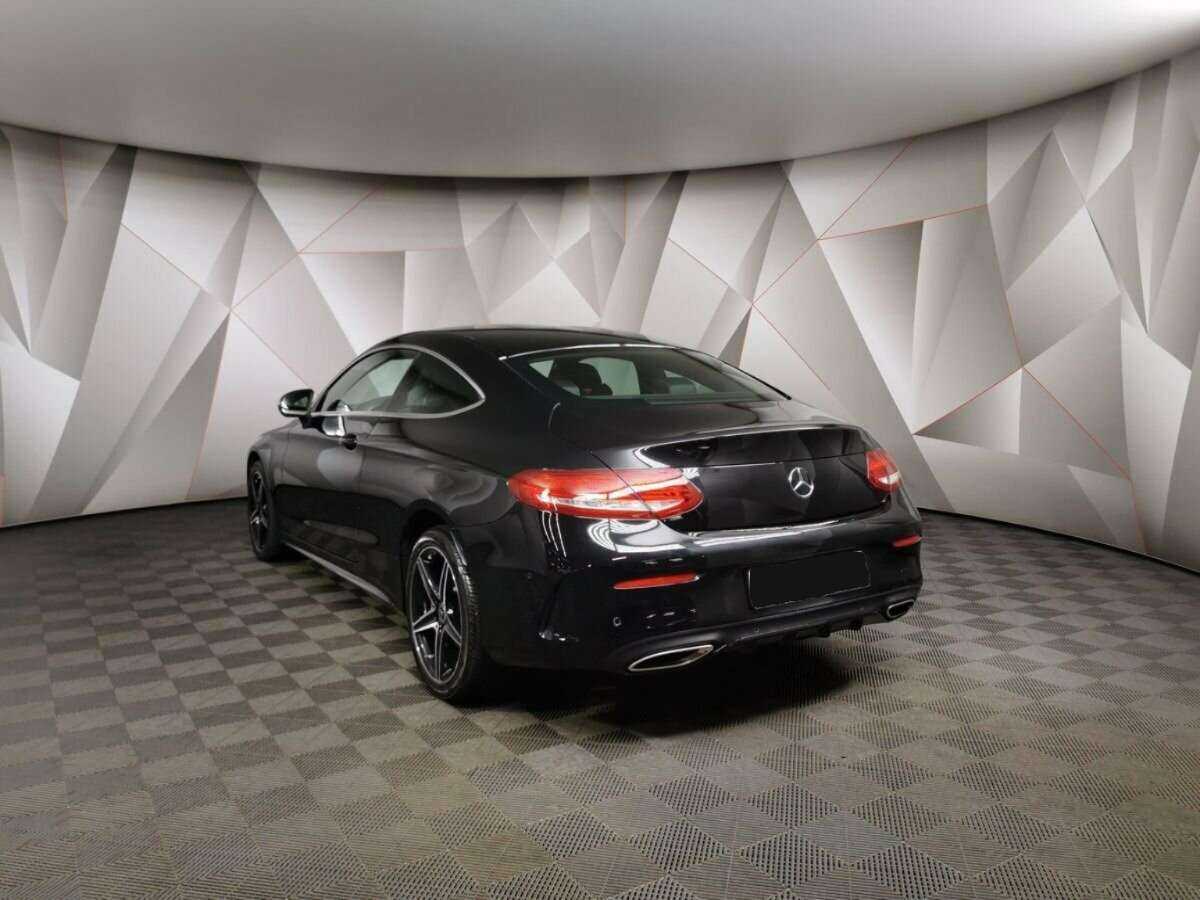 Mercedes-Benz C-Класс 200, 2018 - 72 812 км. | Фото №4