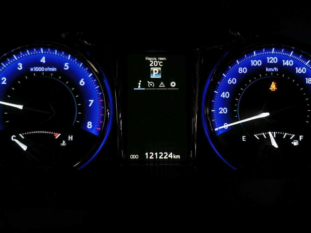 Toyota Camry, 2017 Фото №16