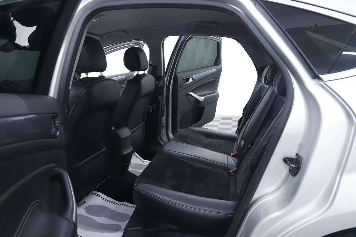 Ford Mondeo, 2013 Фото №16