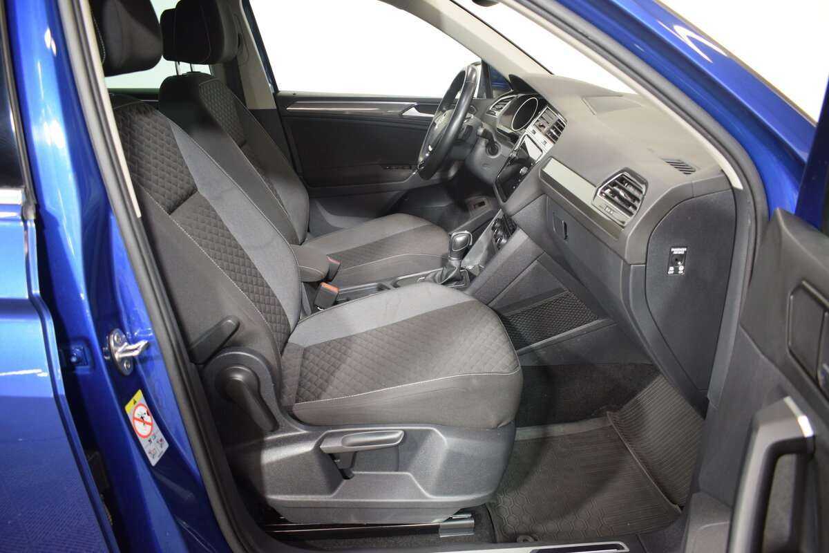 Volkswagen Tiguan, 2018 Фото №14