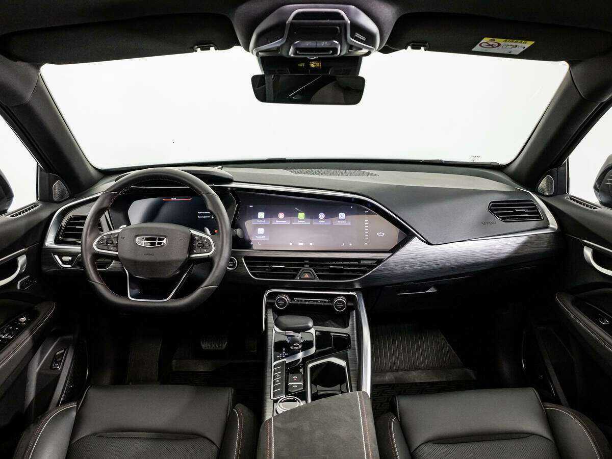 Geely Tugella, 2022 Фото №13