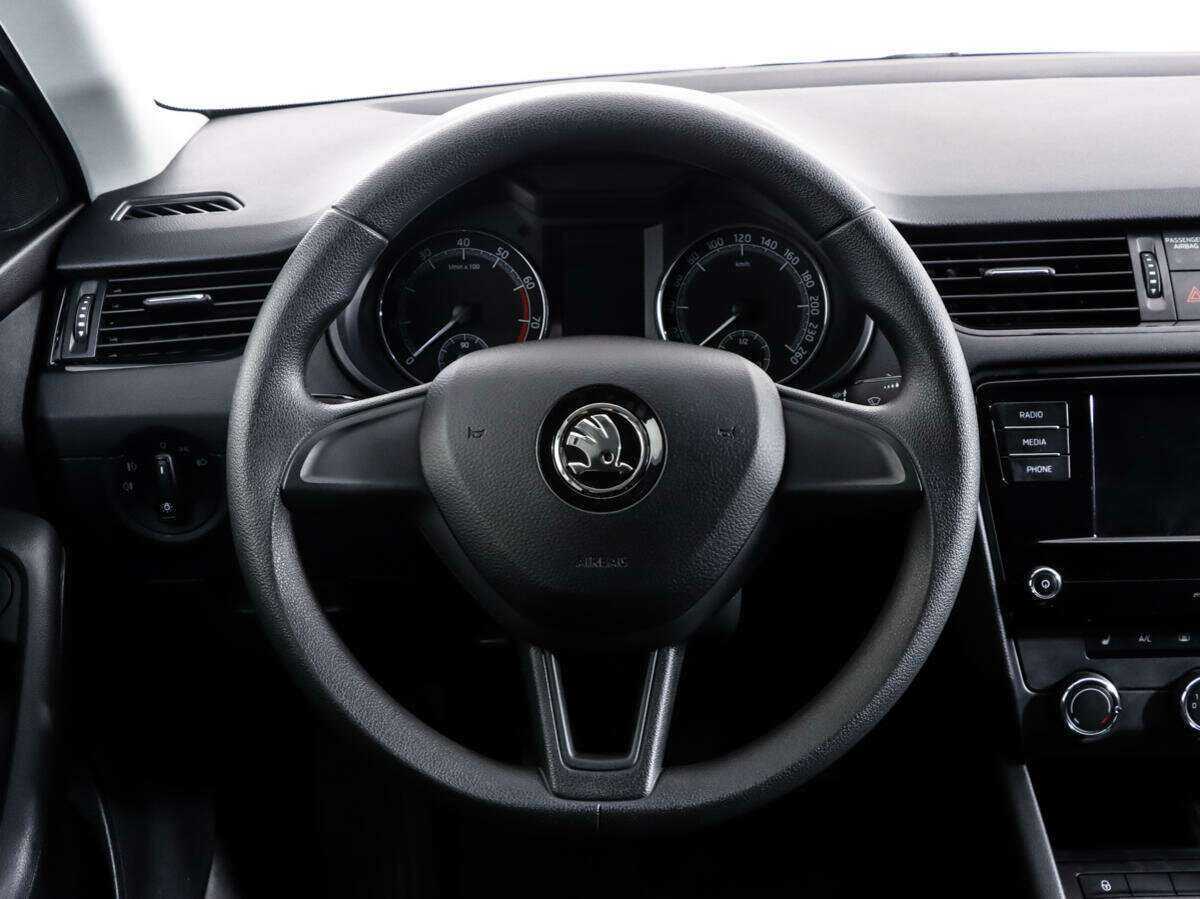 Skoda Octavia, 2018 Фото №10