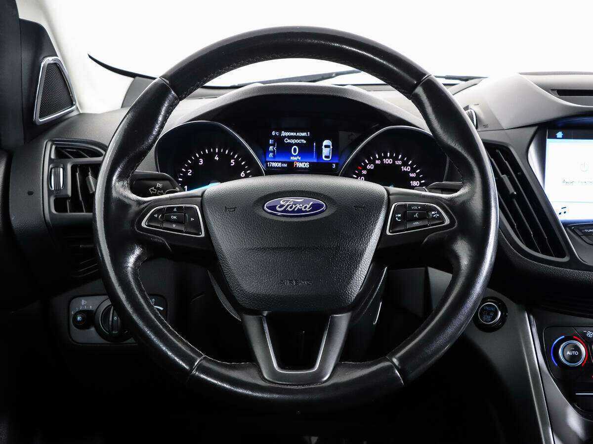 Ford Kuga, 2017 Фото №10