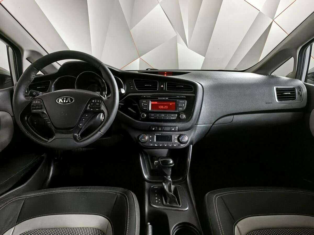 Kia Ceed, 2015 Фото №9