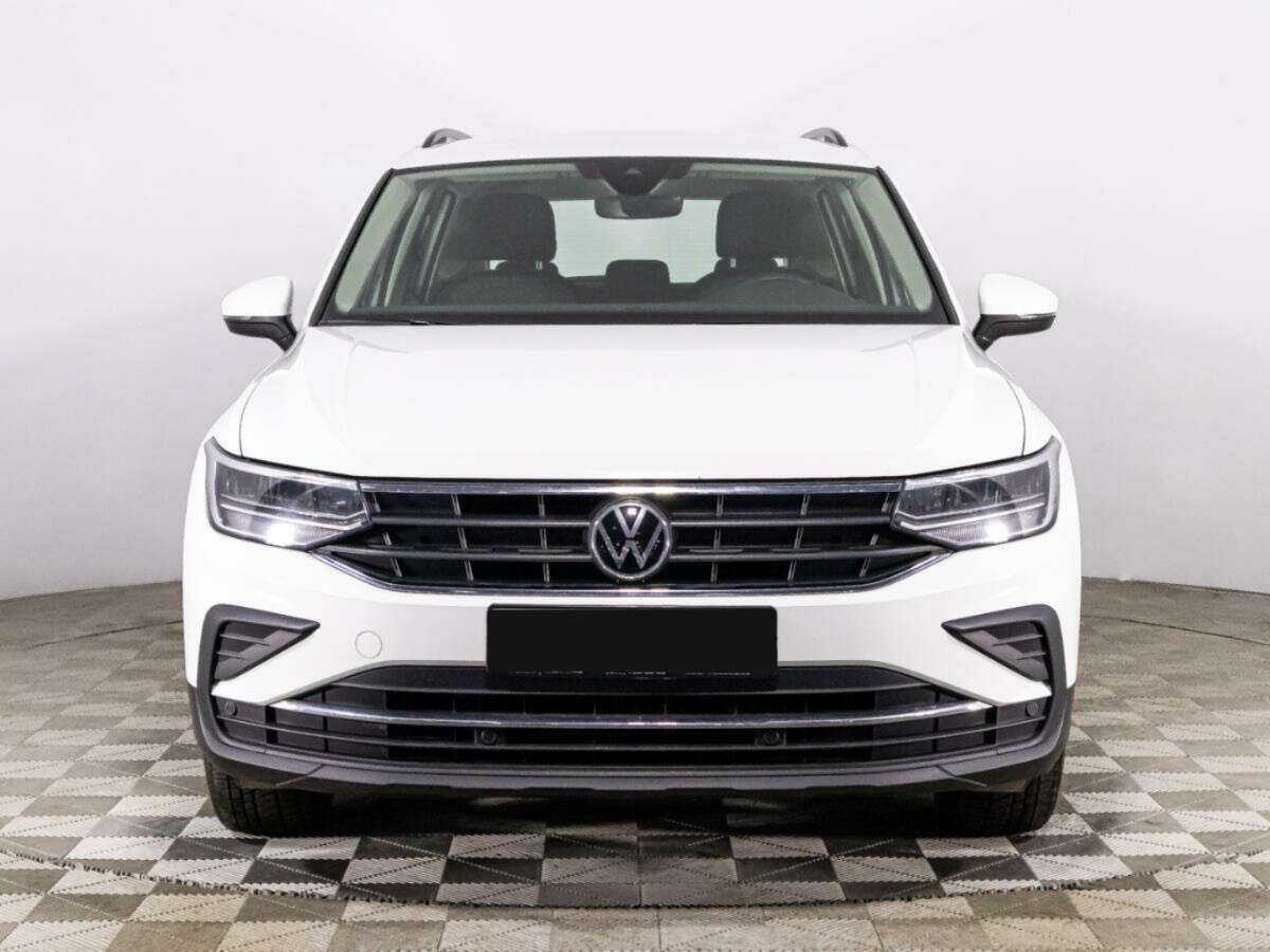 Volkswagen Tiguan, 2021 - 69 113 км. | Фото №2