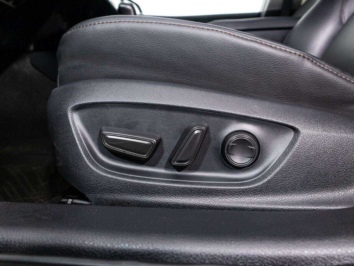 Toyota Camry, 2019 Фото №15