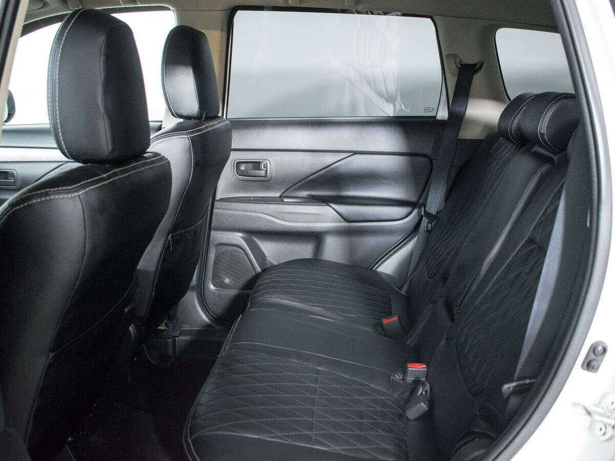 Mitsubishi Outlander, 2014 - 182 000 км. | Фото №8