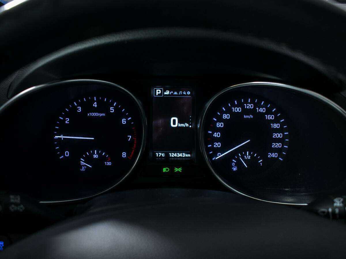 Hyundai Santa Fe Grand, 2017 Фото №11
