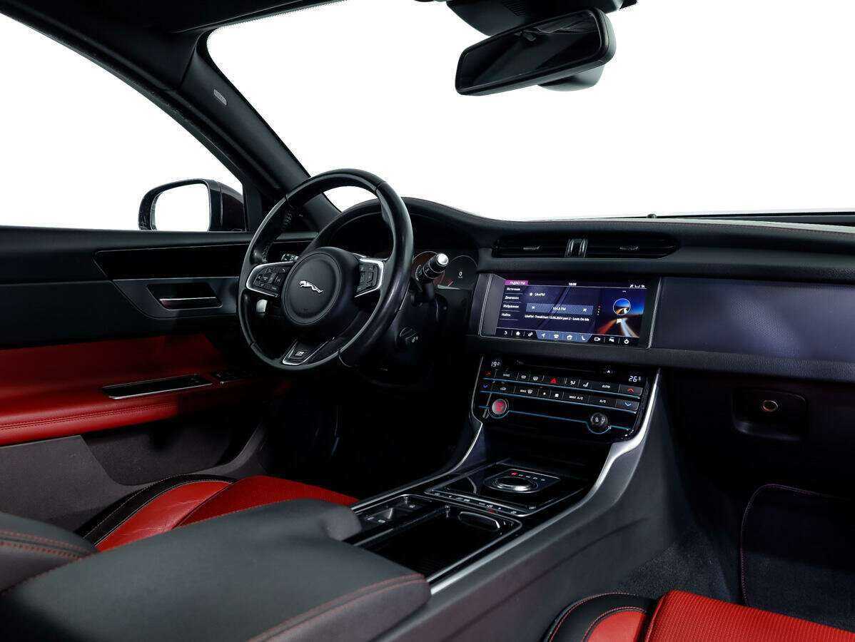 Jaguar XF, 2017 Фото №9