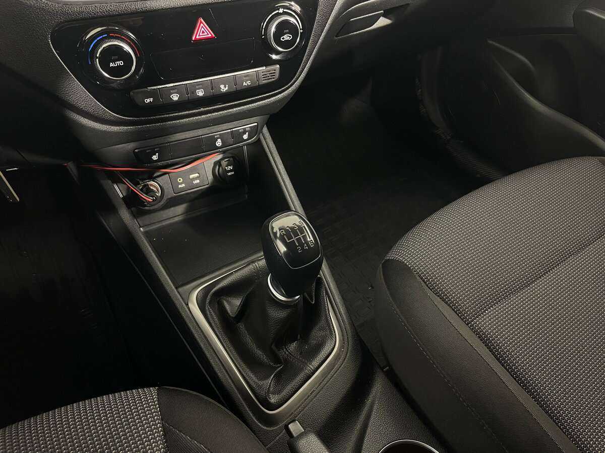 Hyundai Solaris, 2017 Фото №14