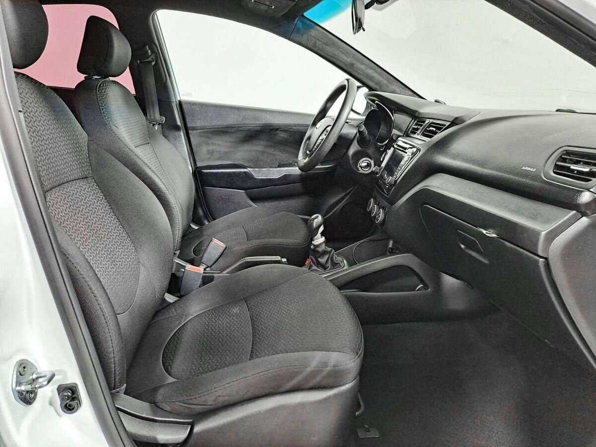 Kia Rio, 2015 Фото №9