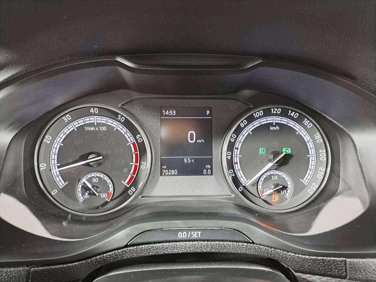 Skoda Karoq, 2020 Фото №10