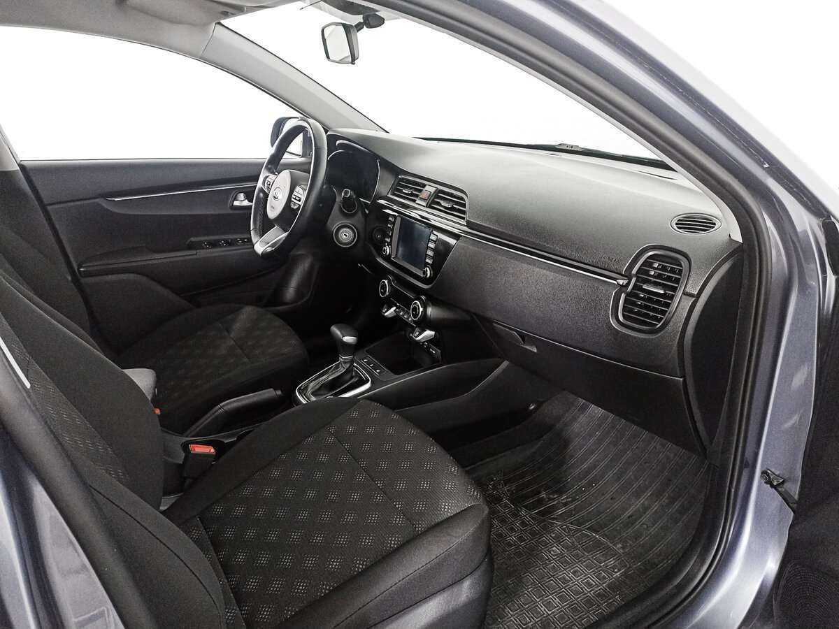 Kia Rio, 2018 Фото №9
